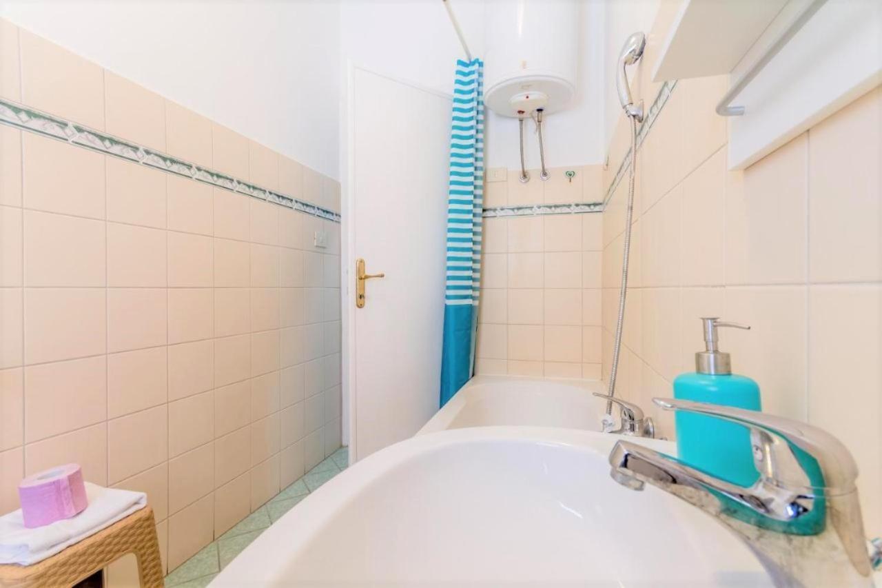 House Grimaldi Apartment ภายนอก รูปภาพ